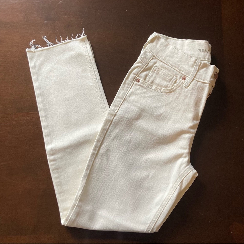 NWT Old Navy Perfect Straight white jeans size 0